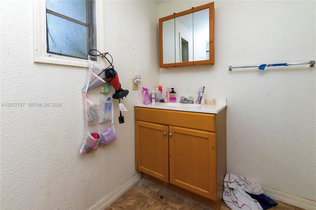 En Venta: $110,000 (2 camas, 2 baños, 784 Pies cuadrados)