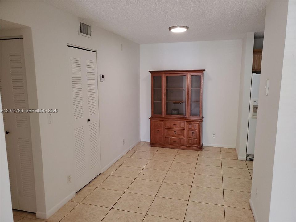 En Venta: $195,000 (2 camas, 2 baños, 820 Pies cuadrados)
