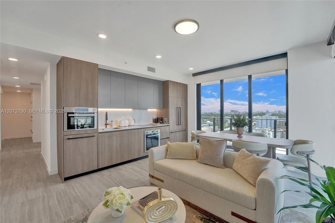For Sale: $1,990,000 (3 beds, 2 baths, 972 Square Feet)