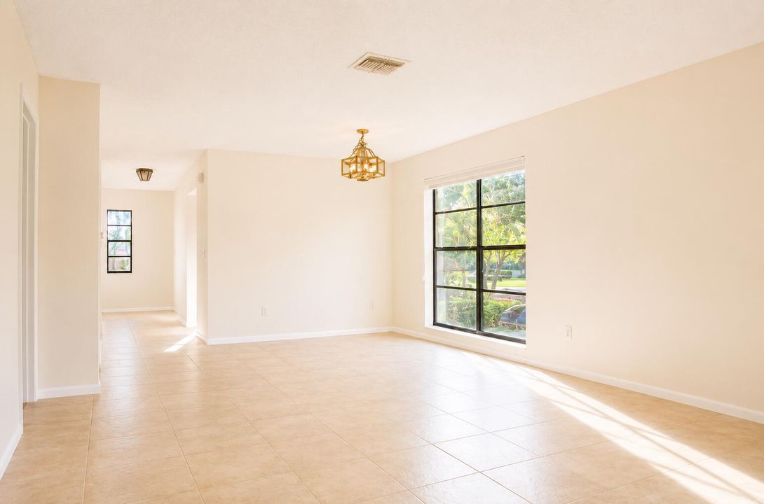 Hallway & Dining Area