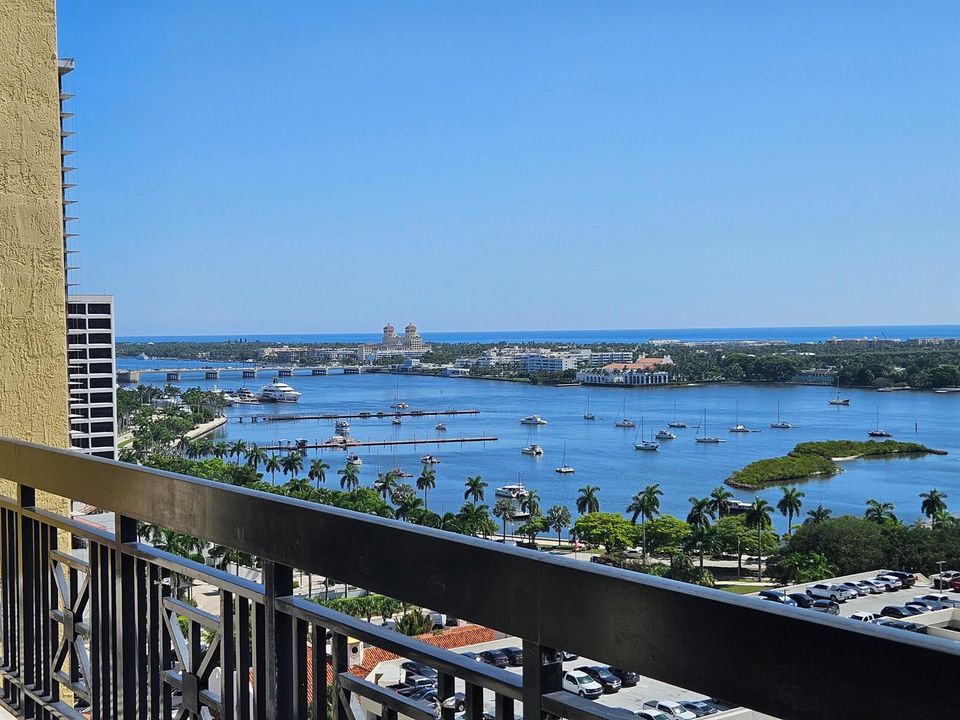 Water views from every room!