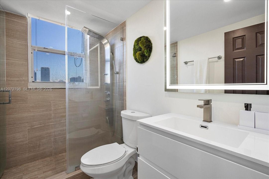 For Rent: $3,750 (3 beds, 2 baths, 1450 Square Feet)