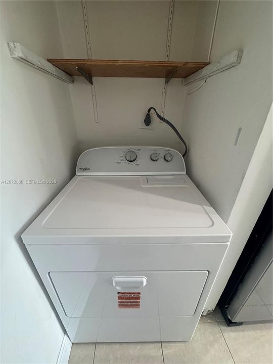 For Rent: $2,900 (3 beds, 2 baths, 1276 Square Feet)