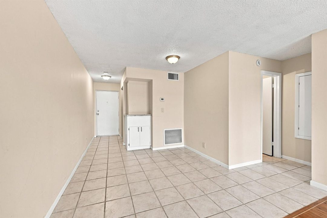 04_dining area