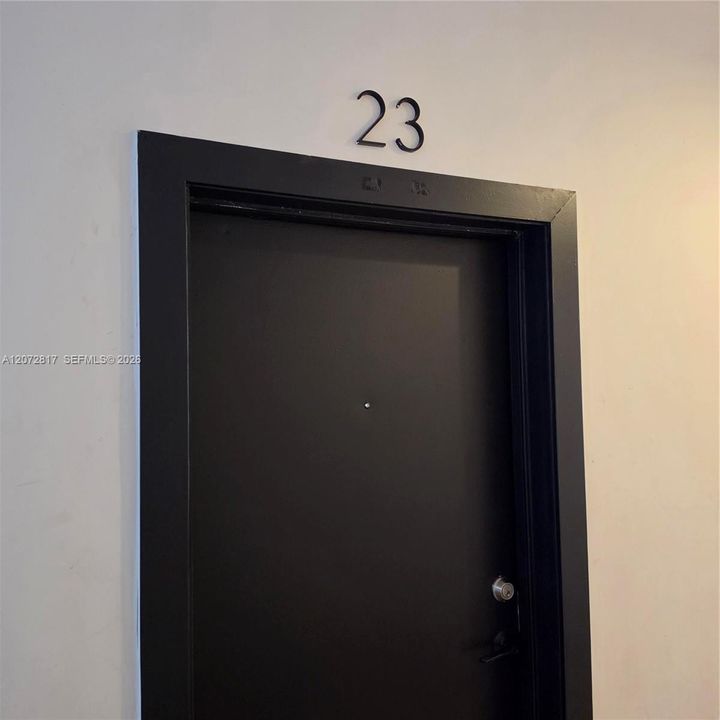 For Rent: $1,300 (0 beds, 1 baths, 15996 Square Feet)