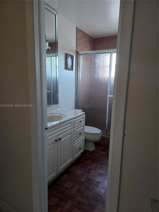 For Sale: $330,000 (2 beds, 2 baths, 1108 Square Feet)