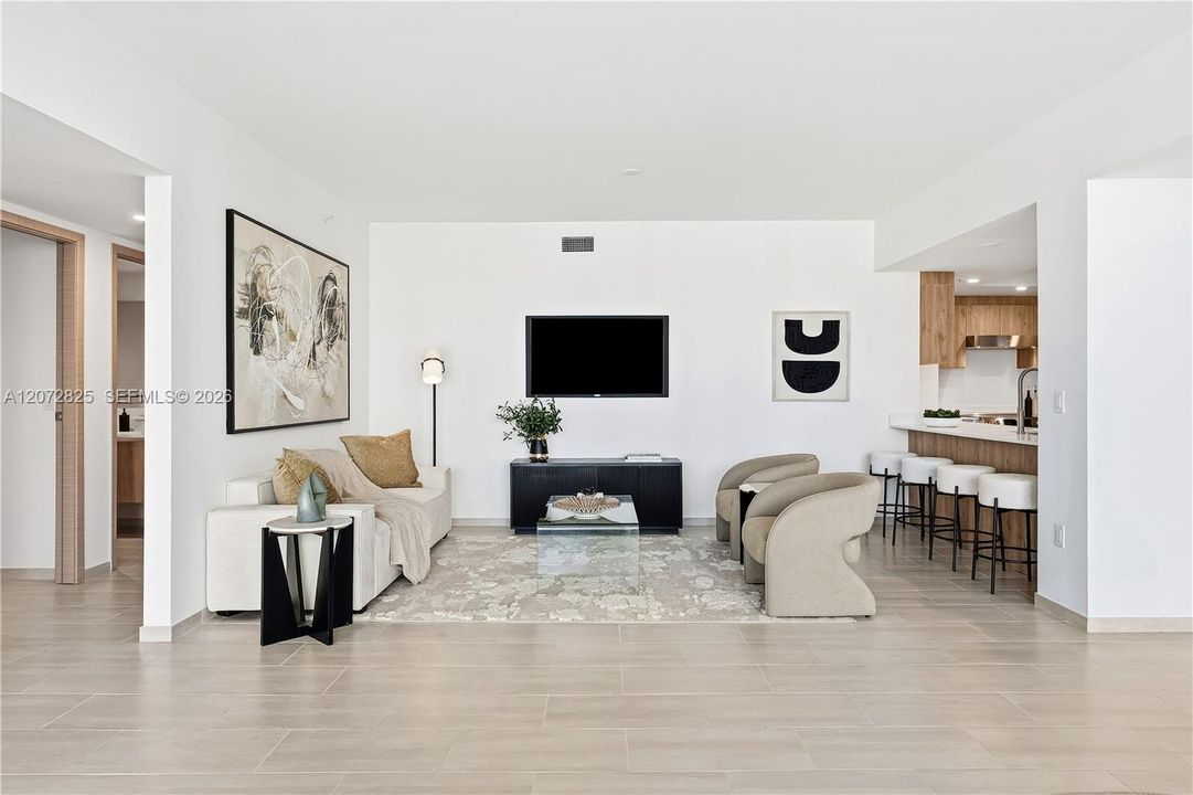 For Rent: $9,995 (3 beds, 3 baths, 2055 Square Feet)