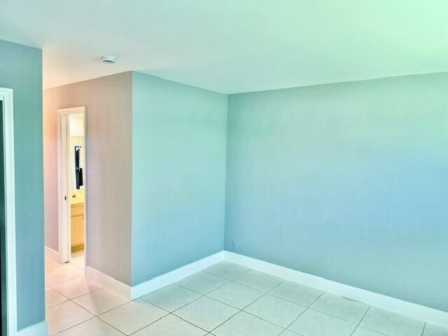 Master bedroom hall