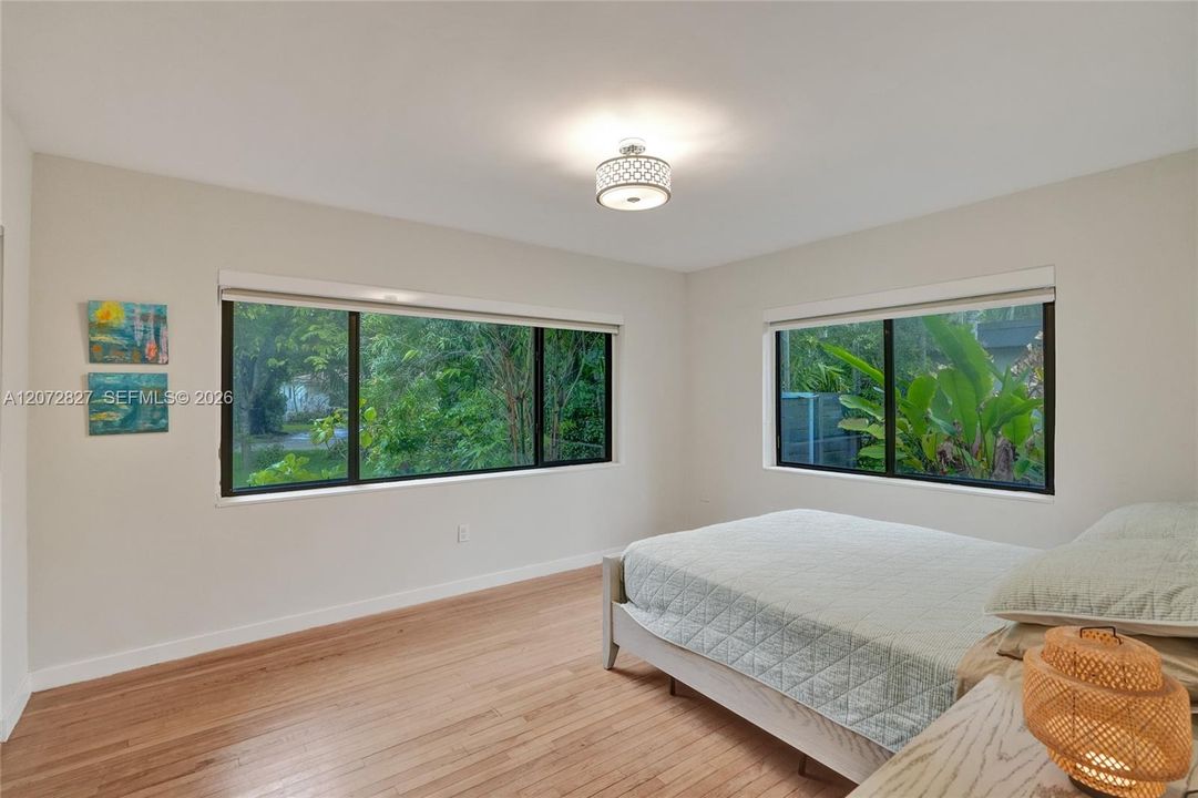 For Rent: $7,950 (3 beds, 2 baths, 1951 Square Feet)