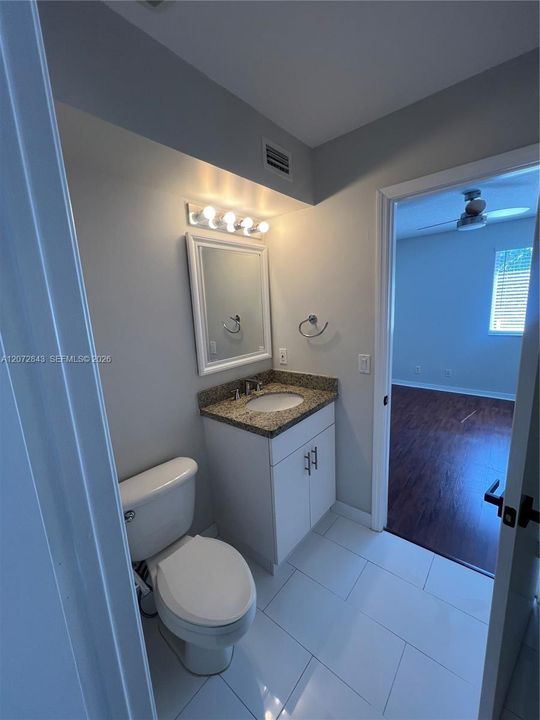 В аренду: $3,350 (3 спален, 2 ванн, 1461 Квадратных фут)
