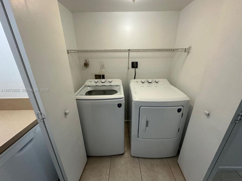 En Renta: $2,100 (2 camas, 2 baños, 930 Pies cuadrados)