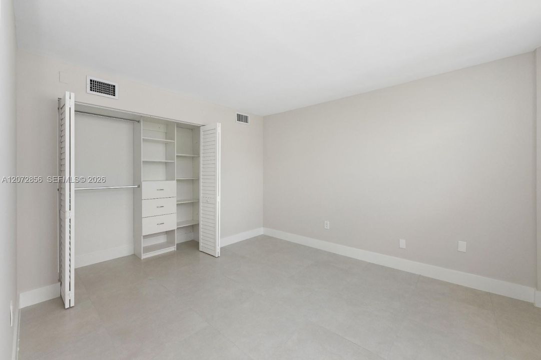 En Renta: $2,300 (2 camas, 2 baños, 1087 Pies cuadrados)