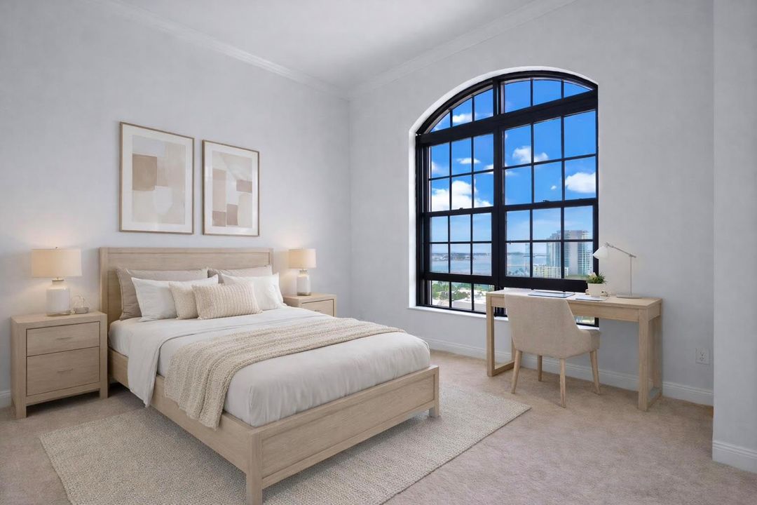 2nd Guest Bedroom W Views