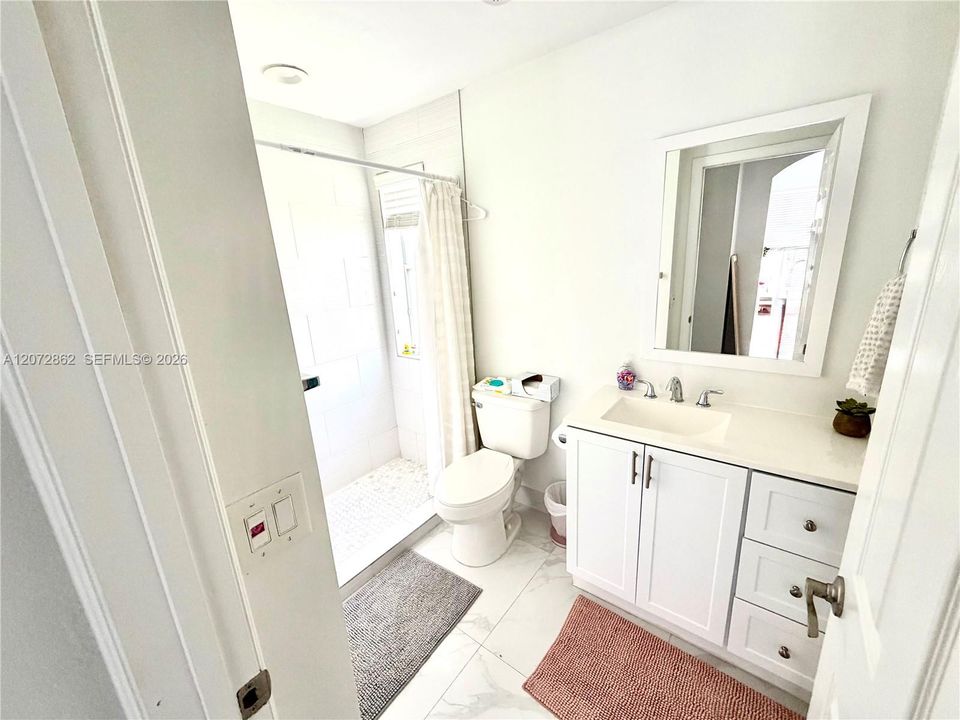 For Sale: $740,000 (4 beds, 3 baths, 2032 Square Feet)