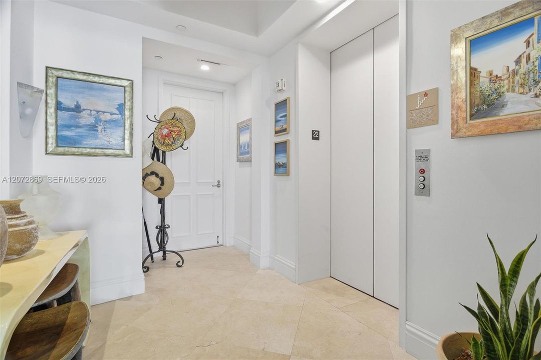 Private elevator