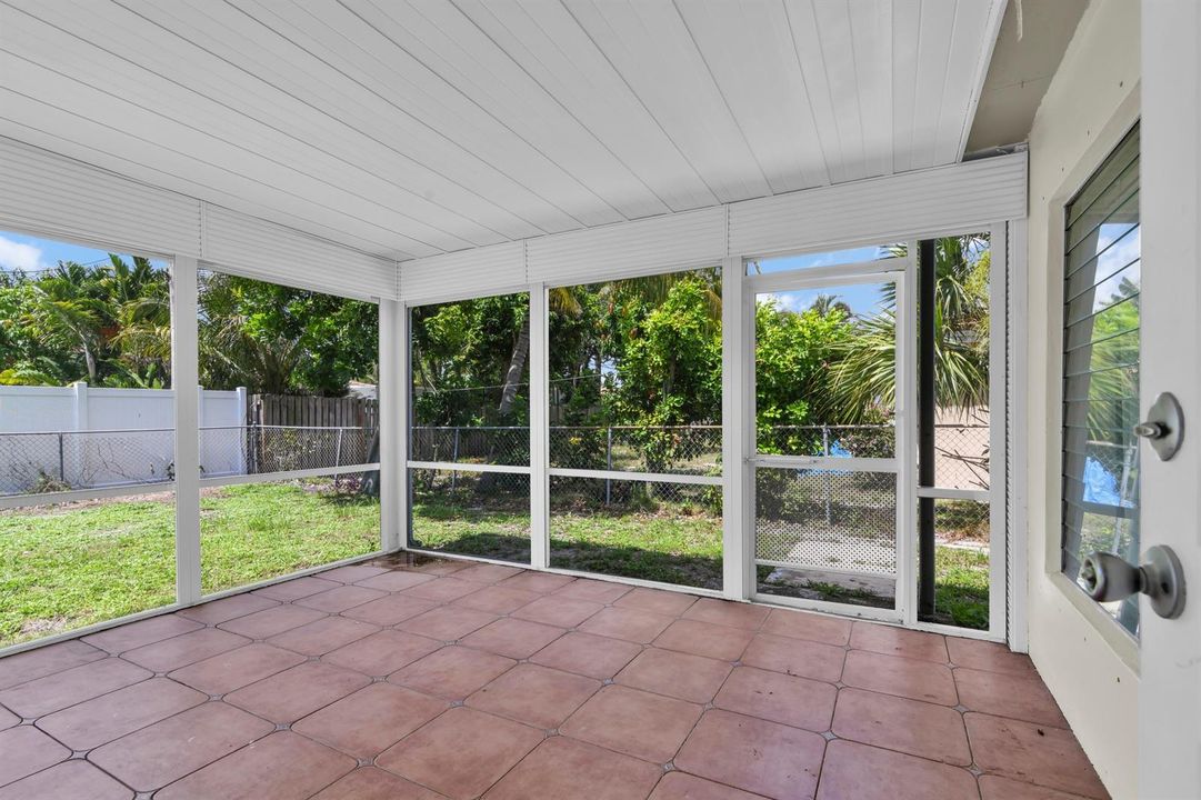 GB 350 NE 29th St. Boca Raton - 37