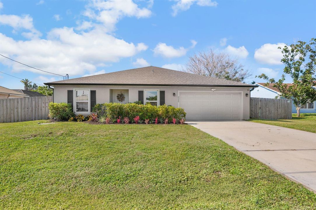 2-web-or-mls-2349 SE Master Ave - 2