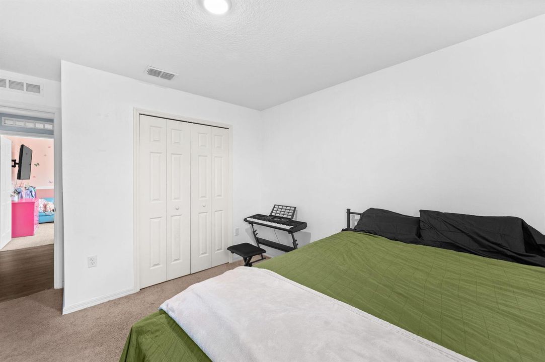 13-web-or-mls-2349 SE Master Ave - 13