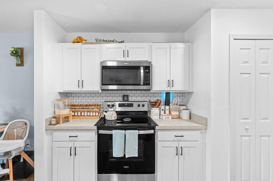 18-web-or-mls-2349 SE Master Ave - 18