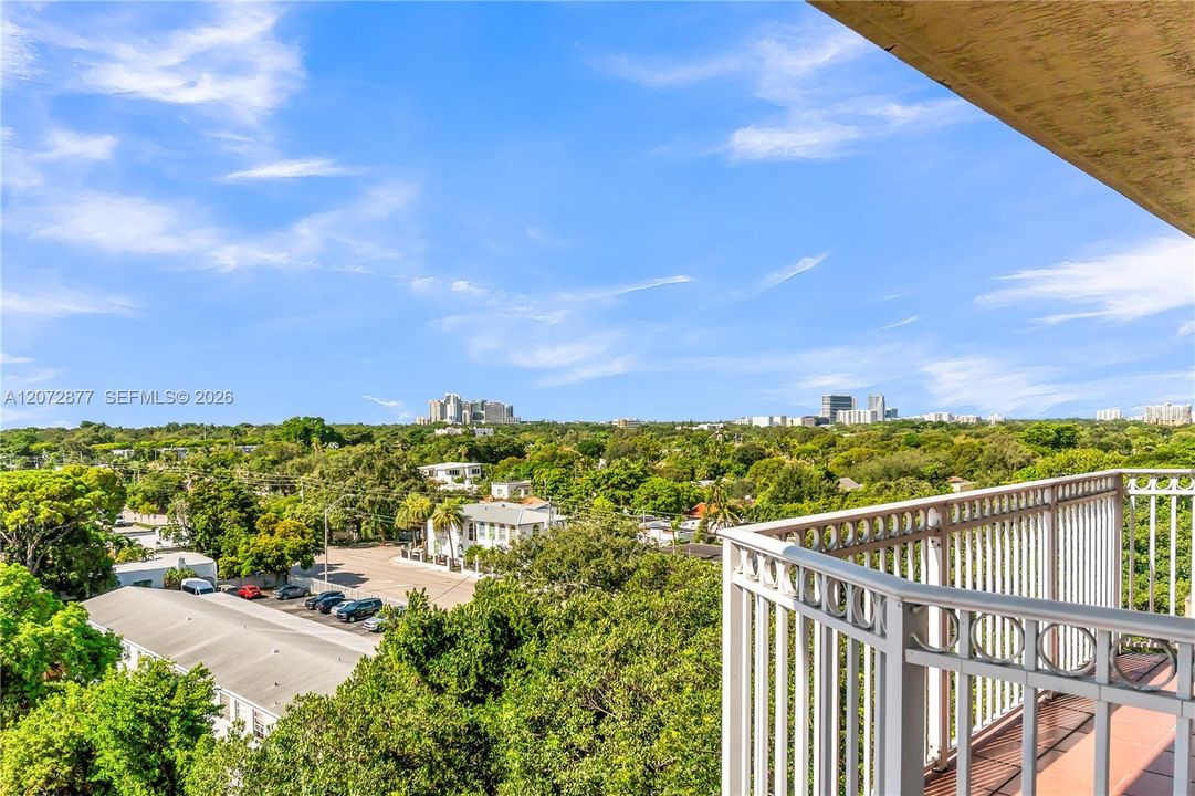 For Sale: $520,000 (2 beds, 2 baths, 1447 Square Feet)