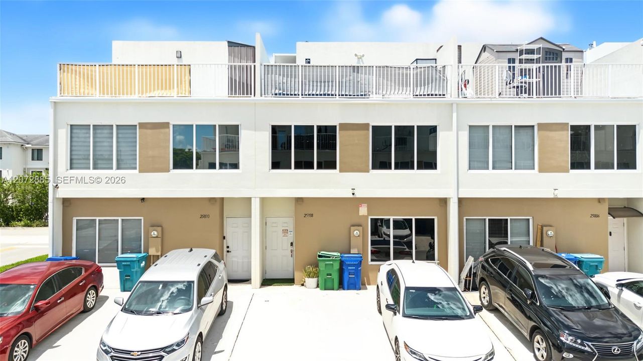 For Sale: $395,000 (4 beds, 3 baths, 1434 Square Feet)