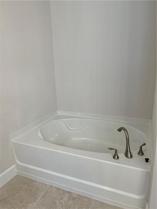 Garden Tub