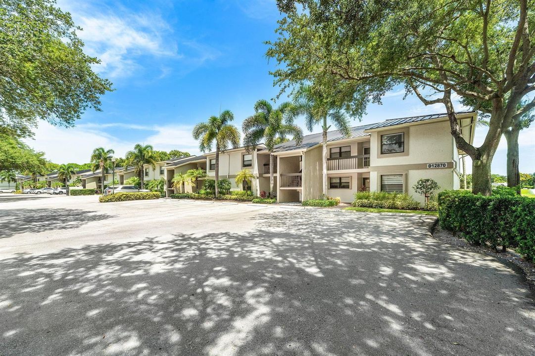 001-12870BriarlakeDrive-106-PalmBeachGar