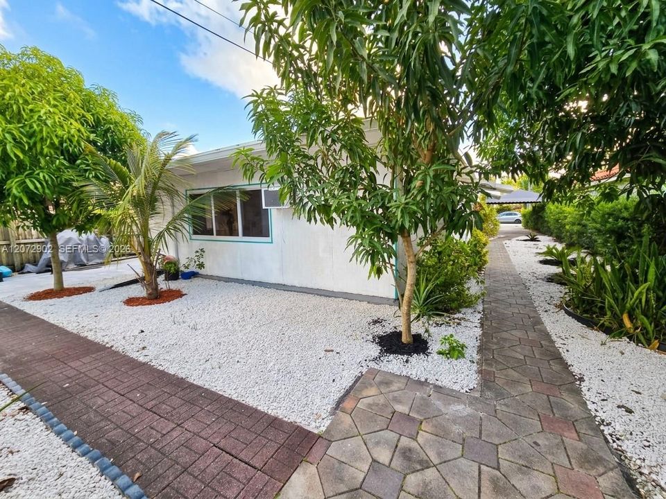 For Sale: $779,900 (0 beds, 0 baths, 1877 Square Feet)