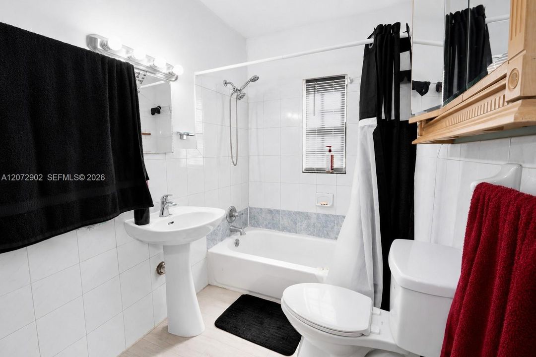 For Sale: $779,900 (0 beds, 0 baths, 1877 Square Feet)