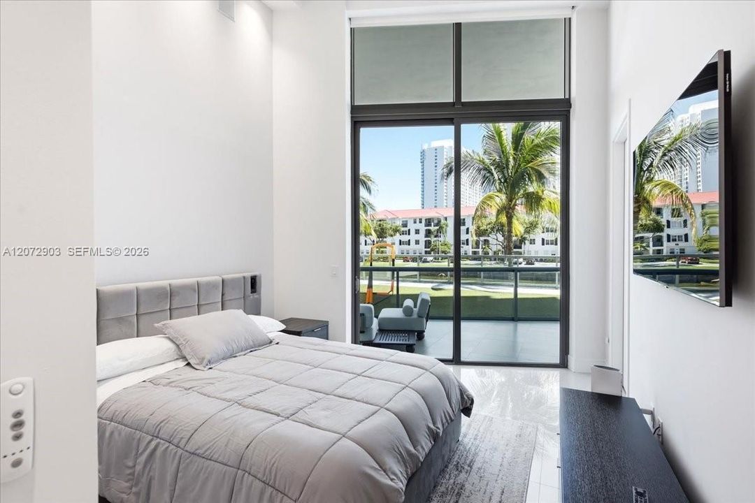 For Rent: $15,000 (4 beds, 4 baths, 2587 Square Feet)