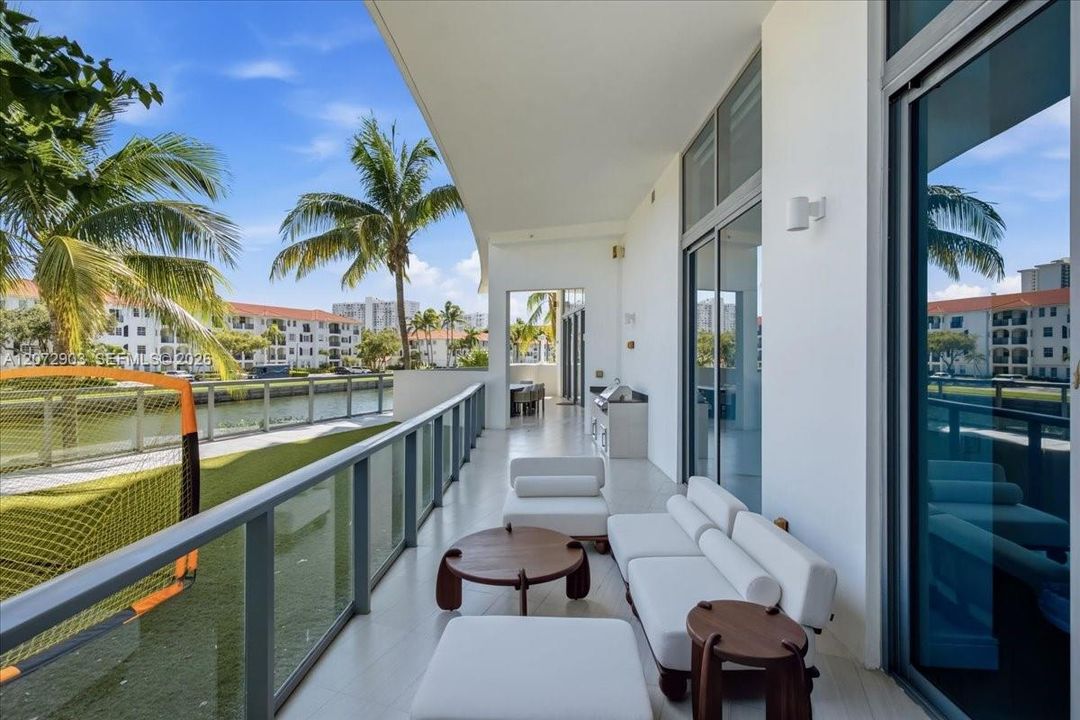 For Rent: $15,000 (4 beds, 4 baths, 2587 Square Feet)