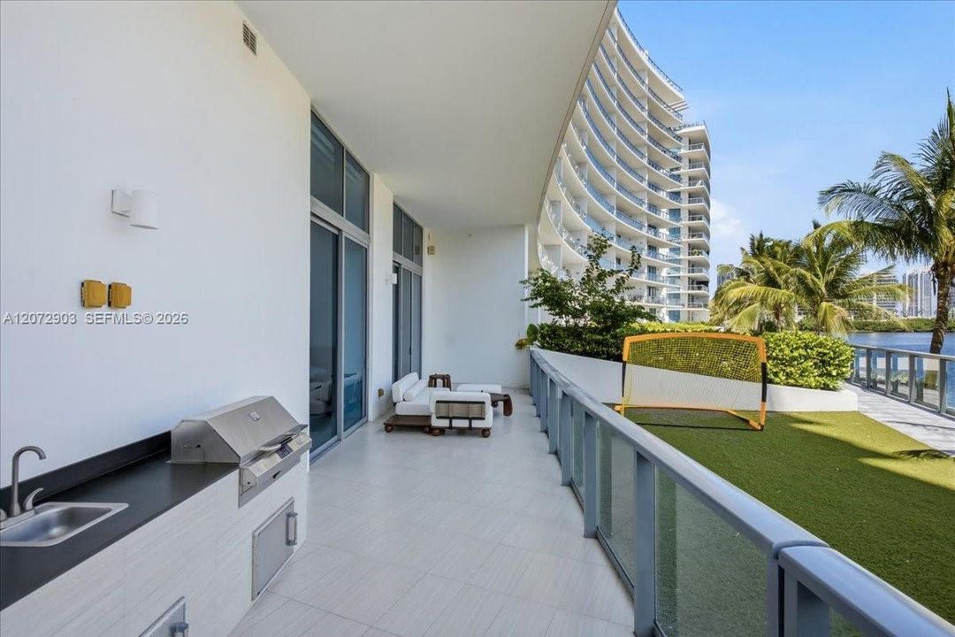 For Rent: $15,000 (4 beds, 4 baths, 2587 Square Feet)