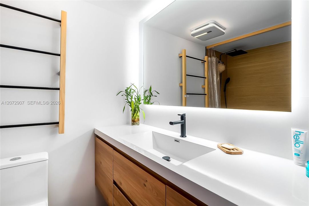 For Rent: $3,900 (2 beds, 2 baths, 1495 Square Feet)