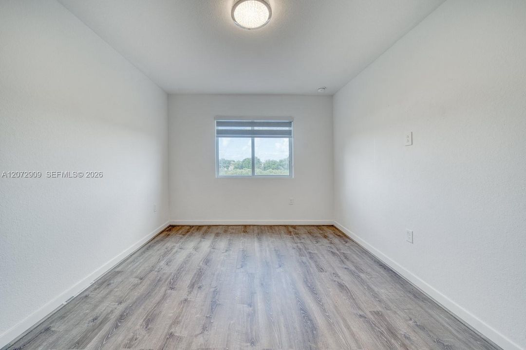 En Renta: $2,800 (4 camas, 3 baños, 1374 Pies cuadrados)