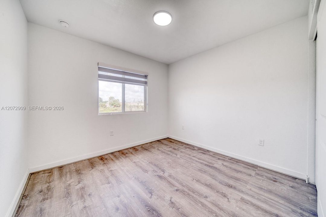 En Renta: $2,800 (4 camas, 3 baños, 1374 Pies cuadrados)