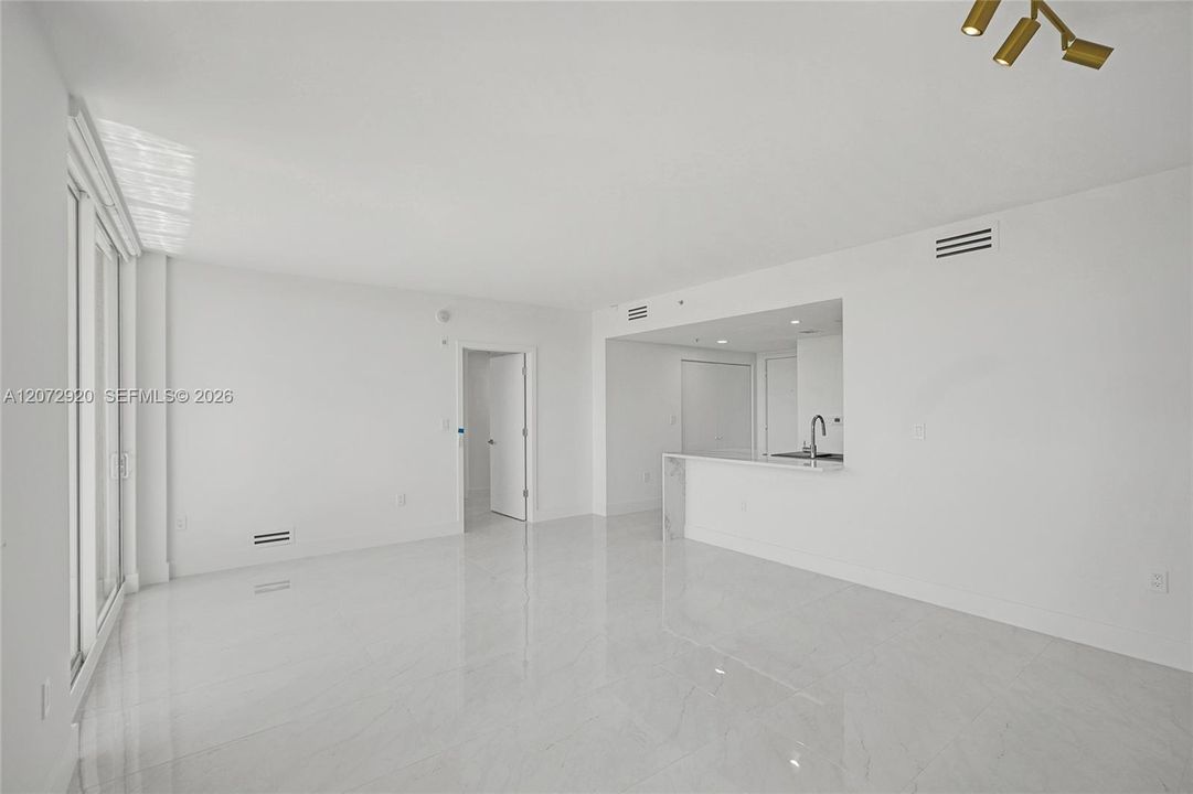 En Venta: $750,000 (3 camas, 2 baños, 1367 Pies cuadrados)