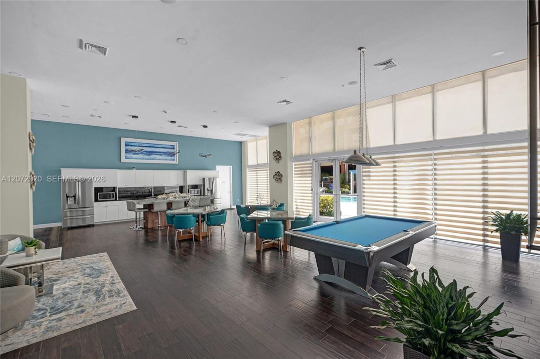 En Venta: $750,000 (3 camas, 2 baños, 1367 Pies cuadrados)