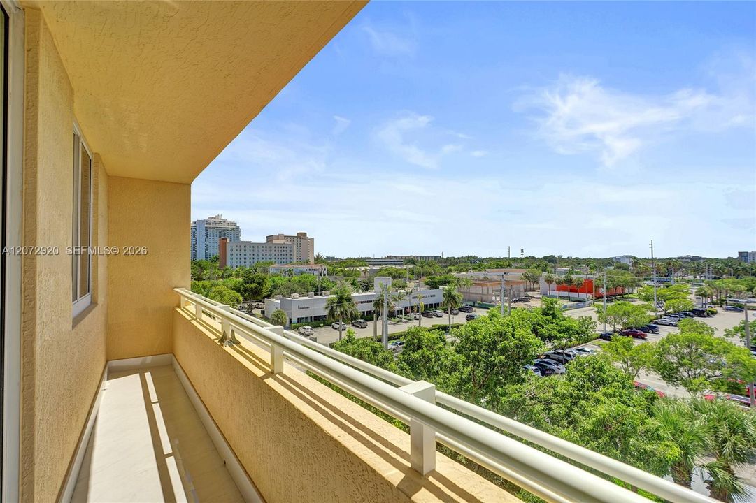 En Venta: $750,000 (3 camas, 2 baños, 1367 Pies cuadrados)