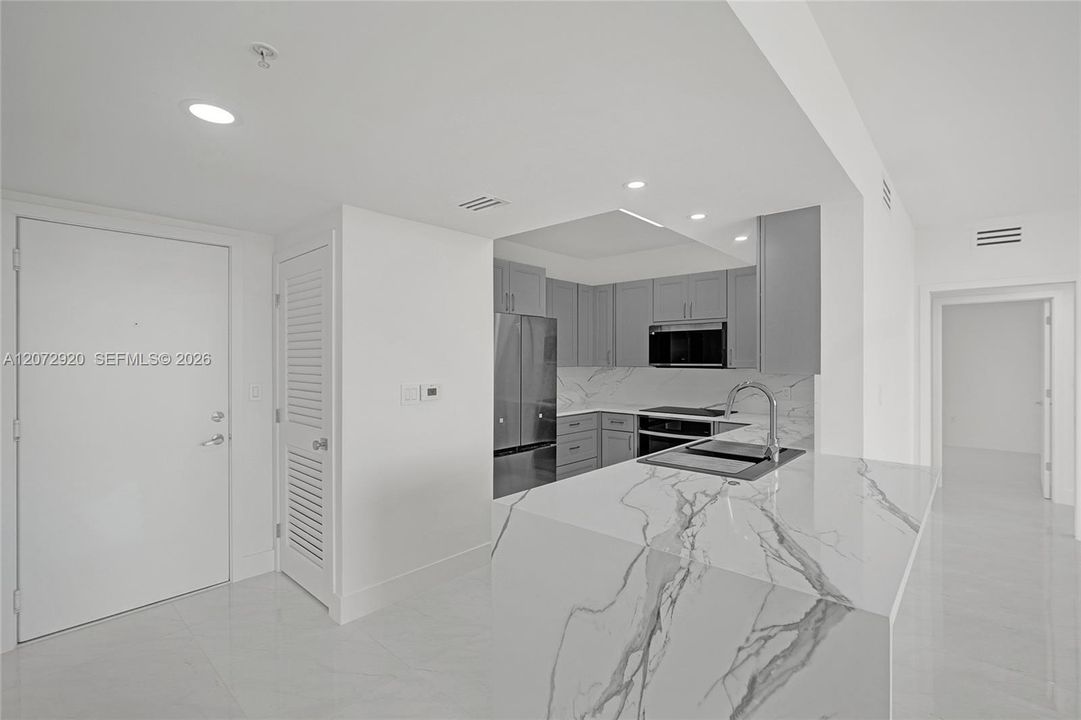 En Venta: $750,000 (3 camas, 2 baños, 1367 Pies cuadrados)