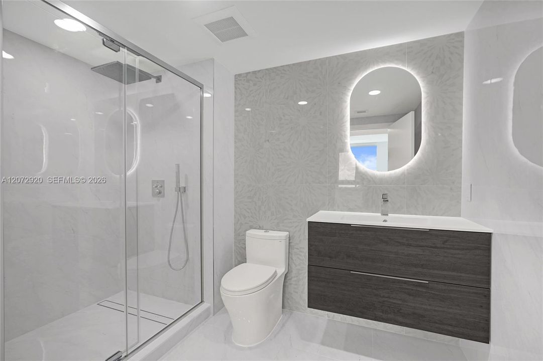 En Venta: $750,000 (3 camas, 2 baños, 1367 Pies cuadrados)