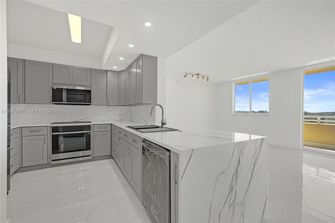 En Venta: $750,000 (3 camas, 2 baños, 1367 Pies cuadrados)