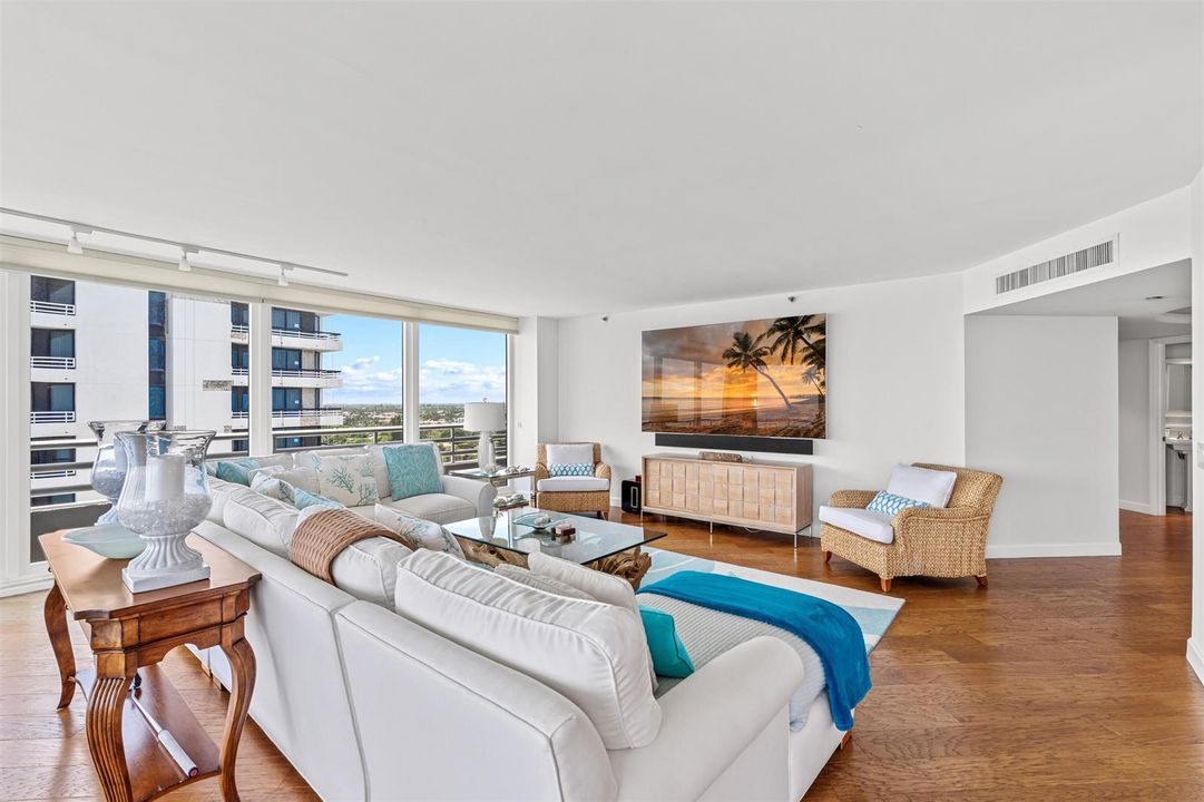 GREAT ROOM