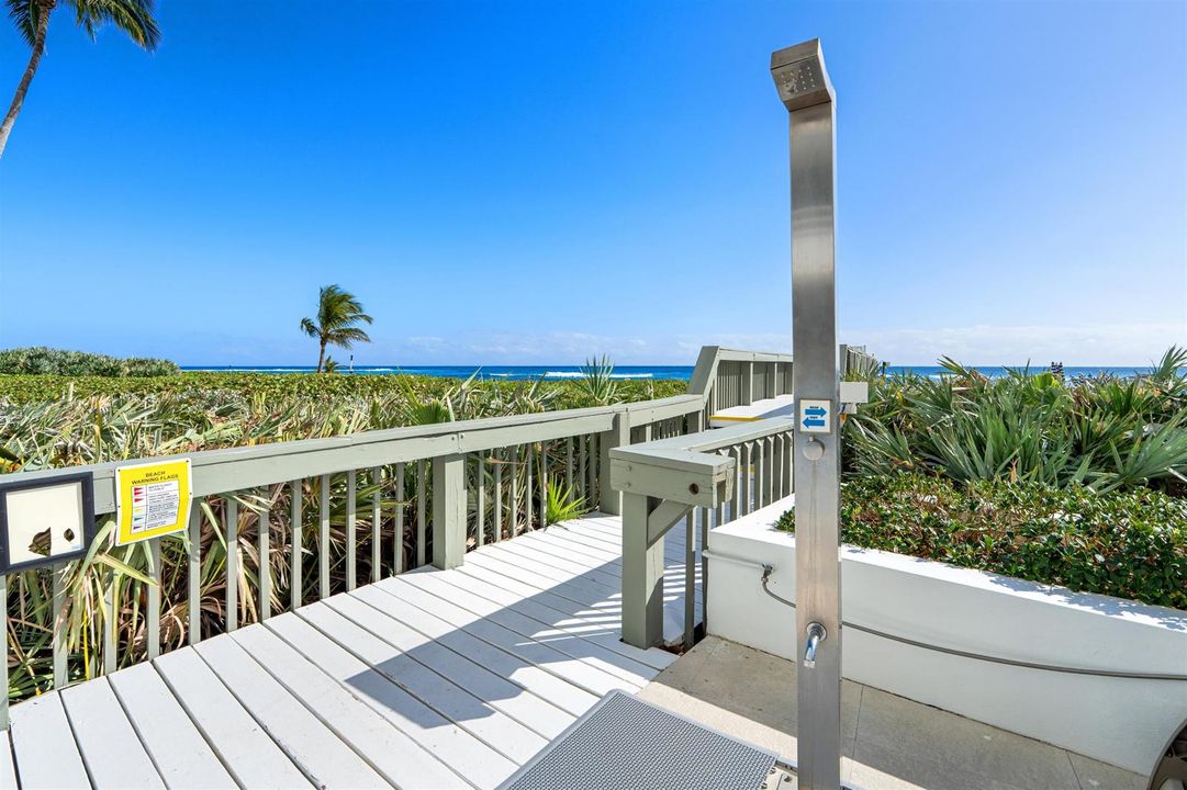 BEACH ACCESS