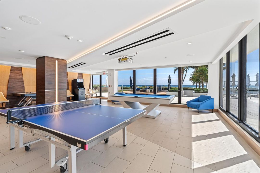 GAMEROOM