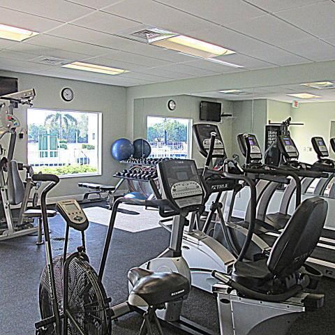 Colonial Club Gym