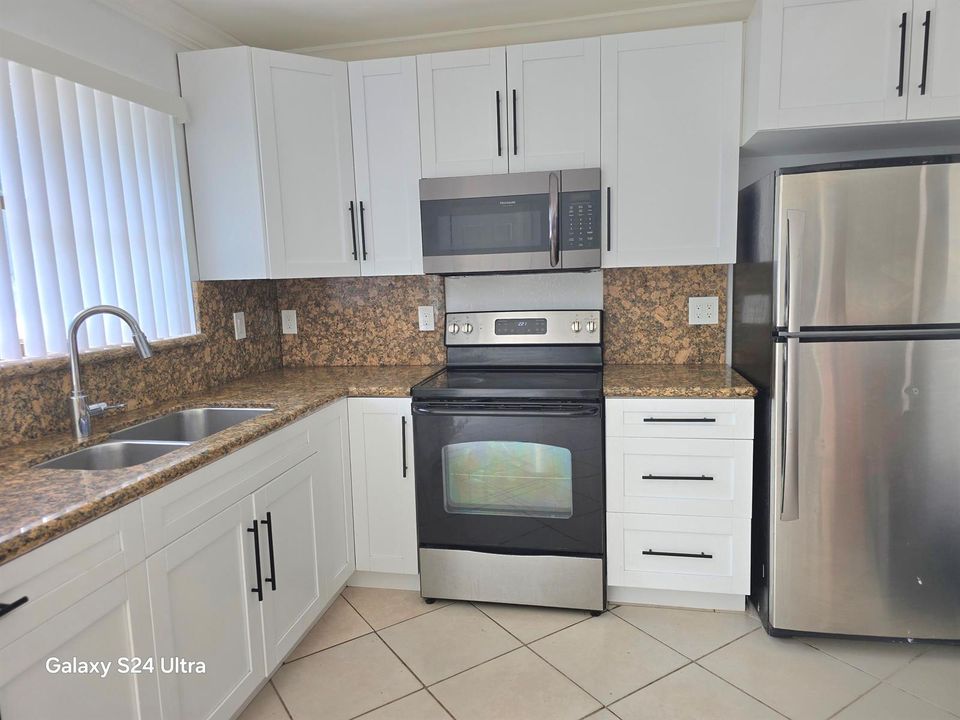 Kitchen 3
