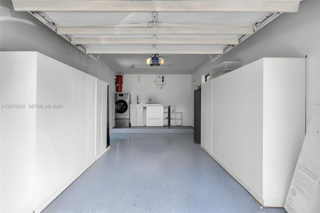 For Rent: $4,500 (4 beds, 2 baths, 1844 Square Feet)
