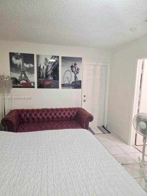 For Rent: $1,500 (1 beds, 1 baths, 2131 Square Feet)