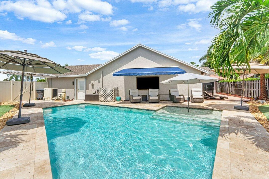 035-12842MeadowbendDrive-Wellington-FL-3