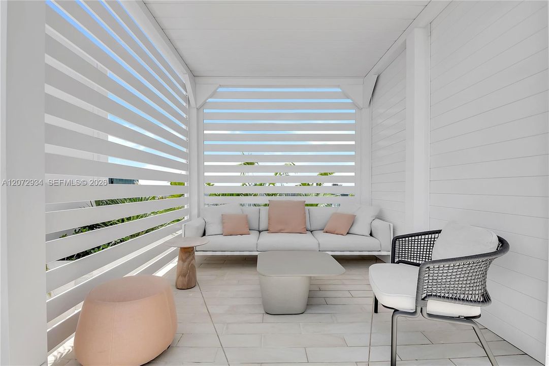 Pool Cabanas